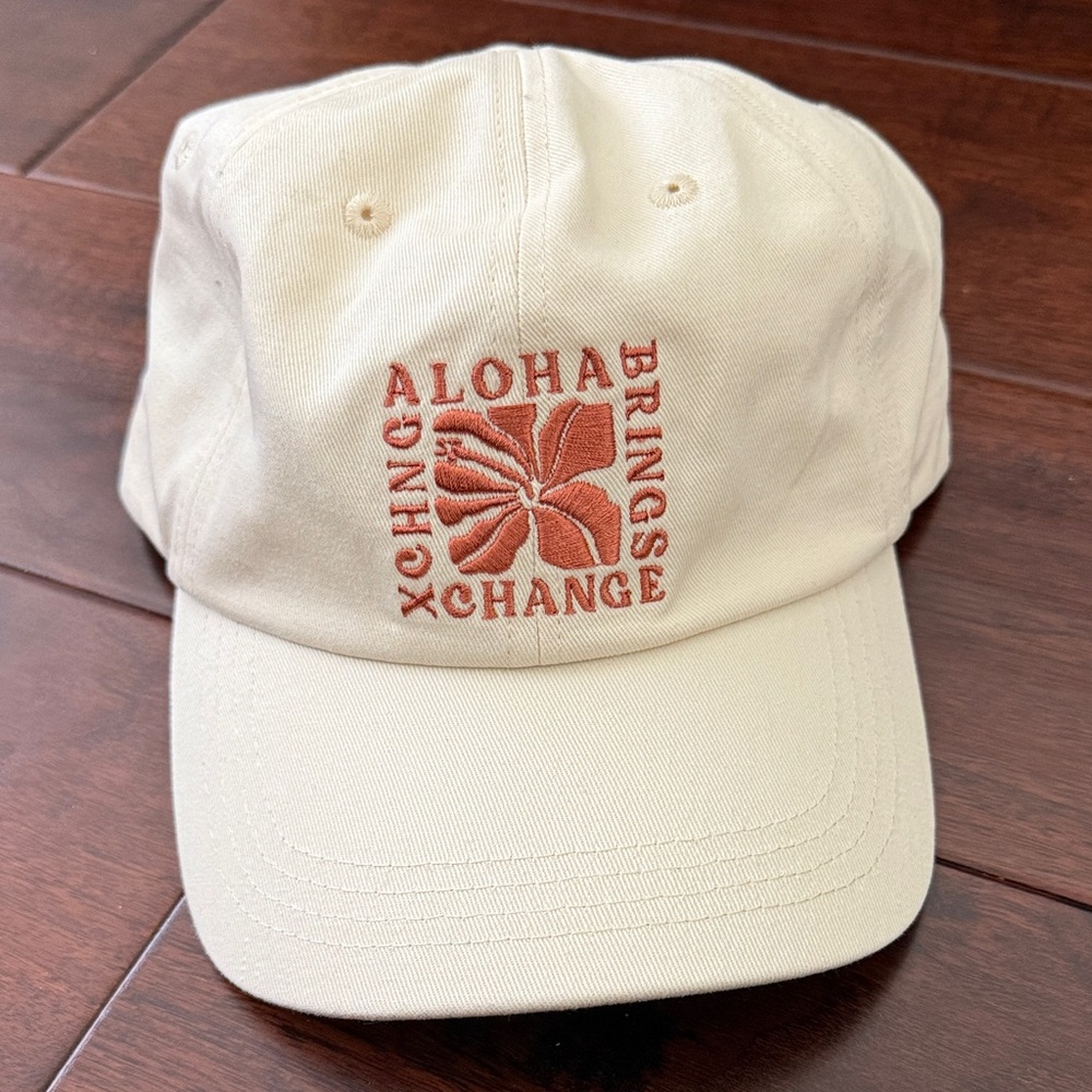 NEW Aloha Exchange Aloha Brings Change Cream dat hat